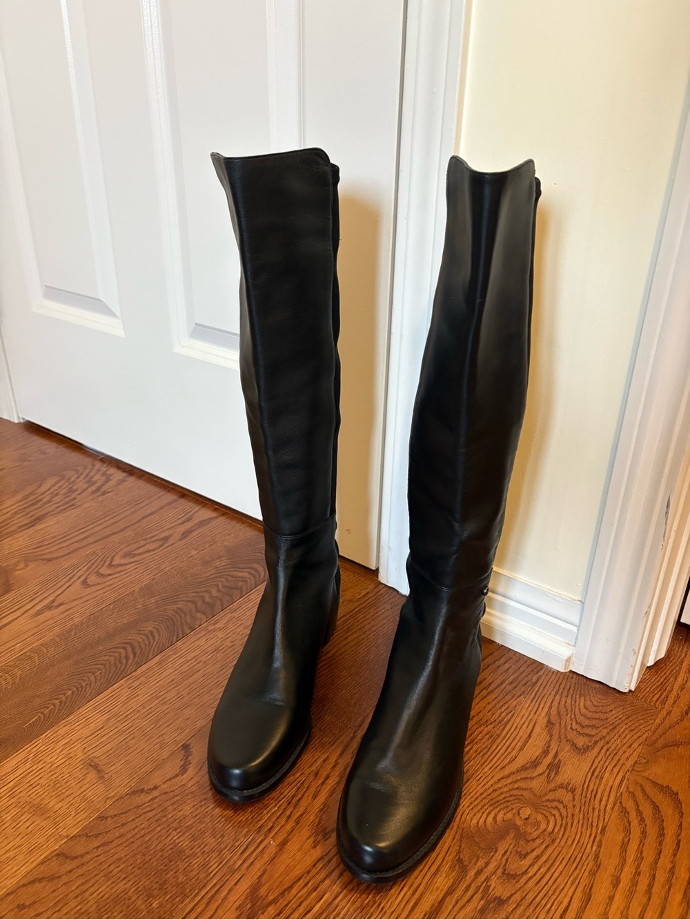 Stuart Weitzman Black Over-The-Knee Stretch & Leather Boots - Picture 3 of 10